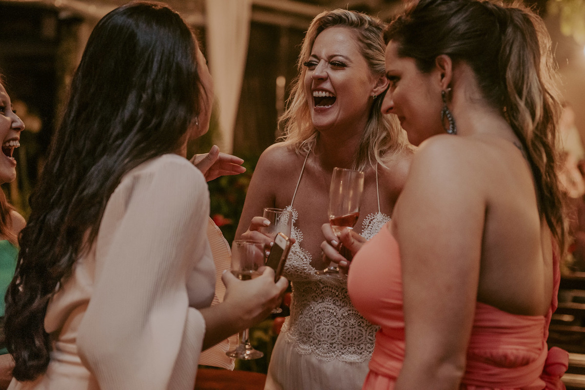 as fotografias espontâneas com sorrisos de amor no casamento são as mais premiadas pelo fotógrafo de casamento sp daniel okuyama