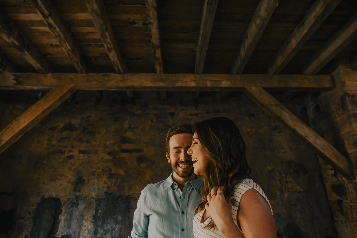fotografia de casamento diferente ensaio pre casamento dos noivos na fazenda ipanema em iperó