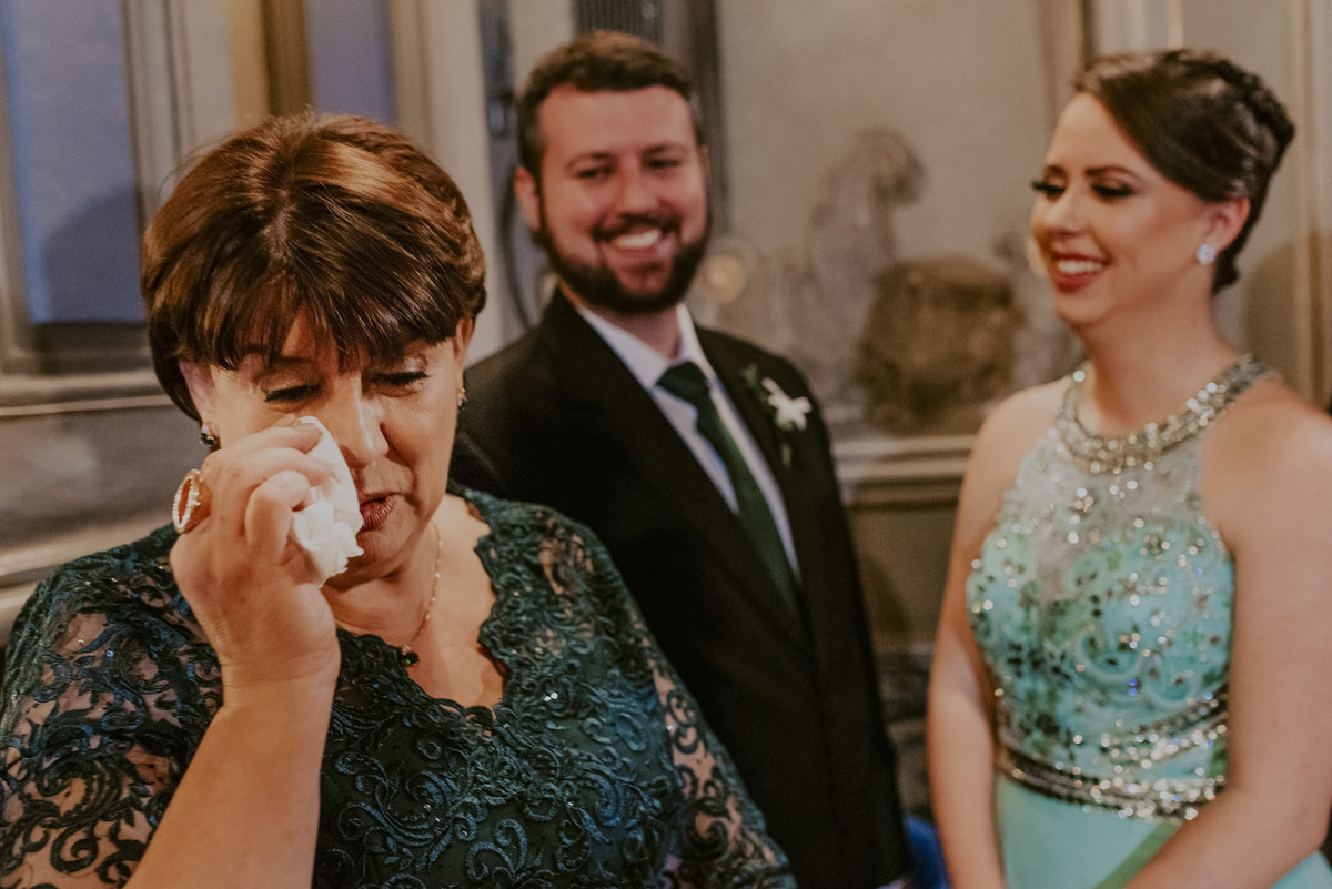 mais emoção toca o coração dos convidados do casamento tudo registrado pelas lentes do incrível fotografo de casamento daniel okuyama