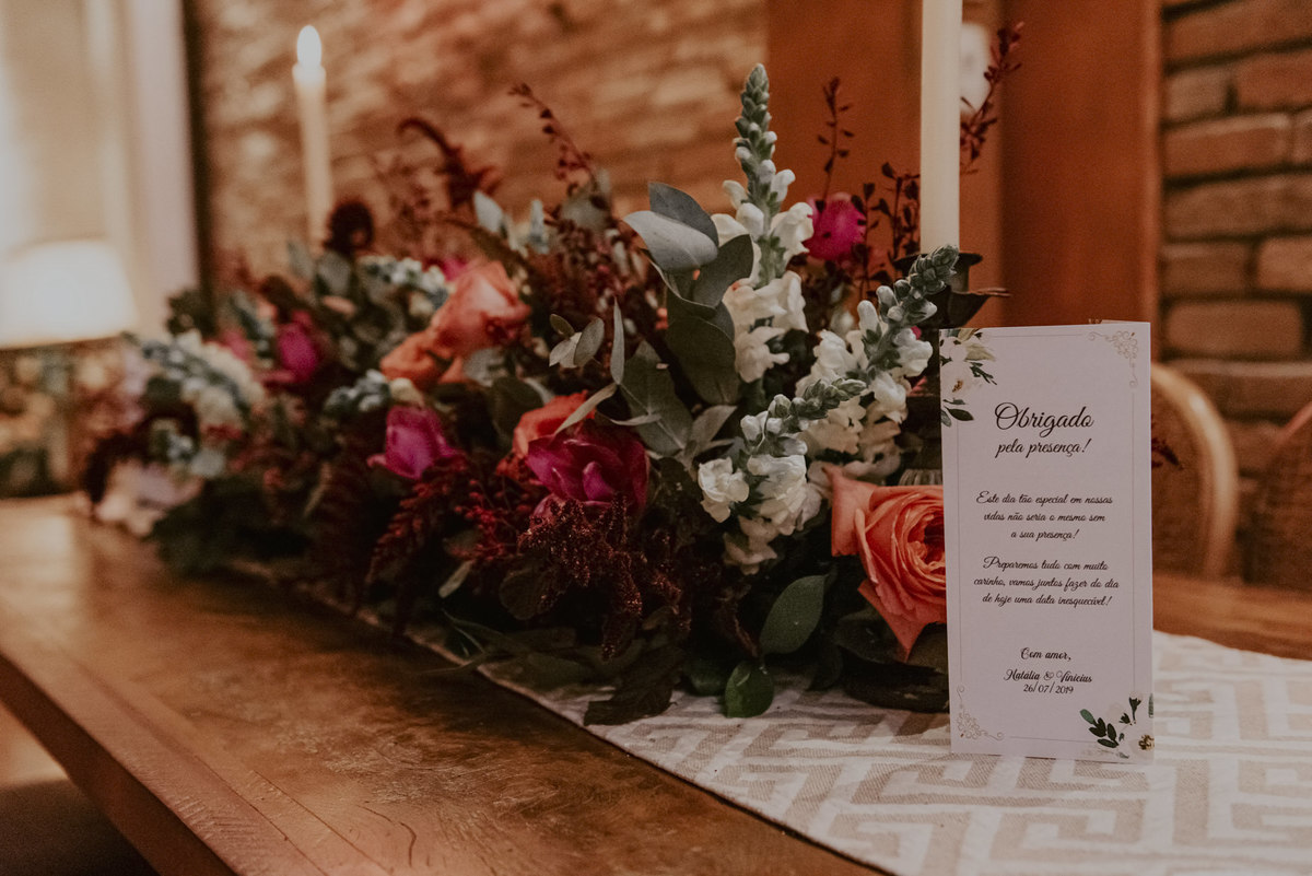 a lamore junto com o celeiro quintal faz decoração de casamento maravilhosa