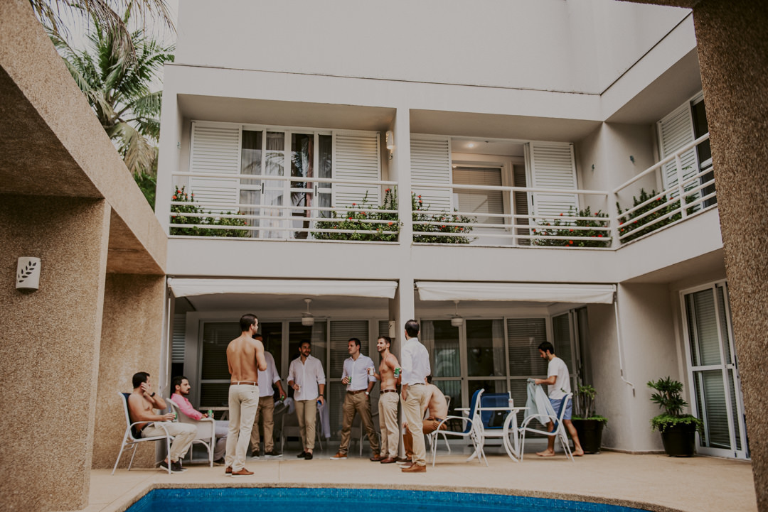 casamento na praia casamento em toque toque pequeno reserva tambá dia do noivo com padrinhos casamento pé na areia casamento litoral norte