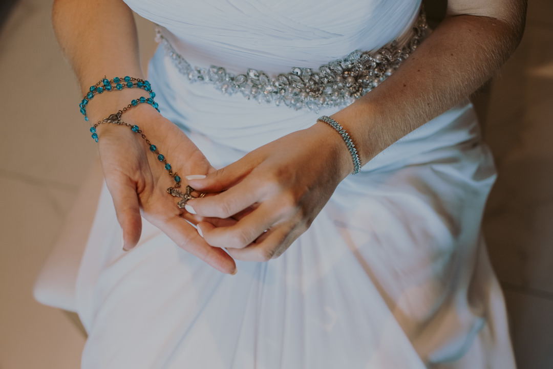 detalhes dos acessórios da noiva para casamento melhor fotografo de sp