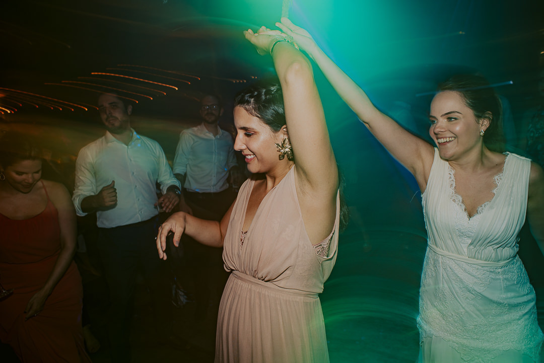 casamento em itatiba cerimonia de casamento ao ar livre na villa dangelo casamento de dia decoração de casamento festa de casamento banda de casamento banda o bardo e o banjo brinde de casamento 