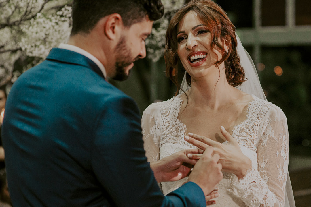 casamento na igreja da cruz torta em são paulo vestido de noiva emannuelle junqueira para casar na igreja casamento em igreja em são paulo fotógrafo de casamento em igreja em são paulo fotos espontâneas de casamento