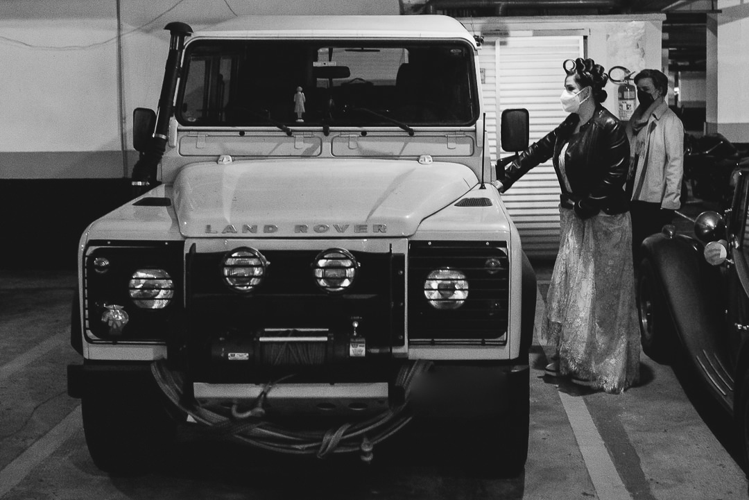 a noiva foi dirigindo seu jeep para o casamento foto do melhor fotografo de casamento de sp daniel okuyama