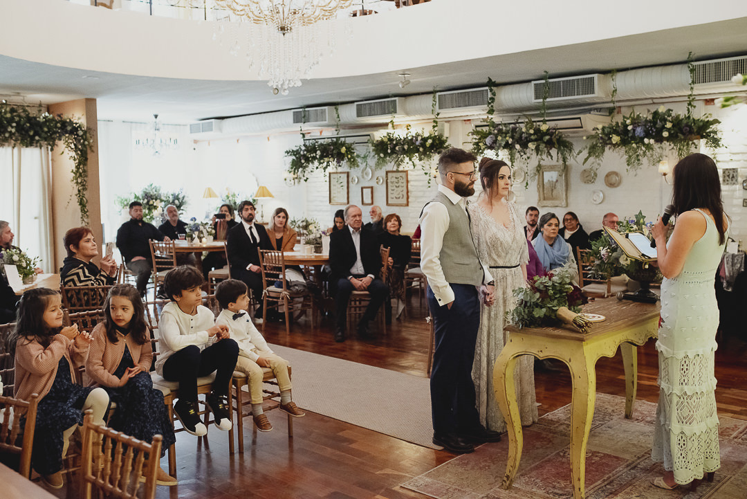 fotografia de casamento no espaco do grupo quintal chale quintal, fot espontanea pelo melhor fotografo daniel okuyama