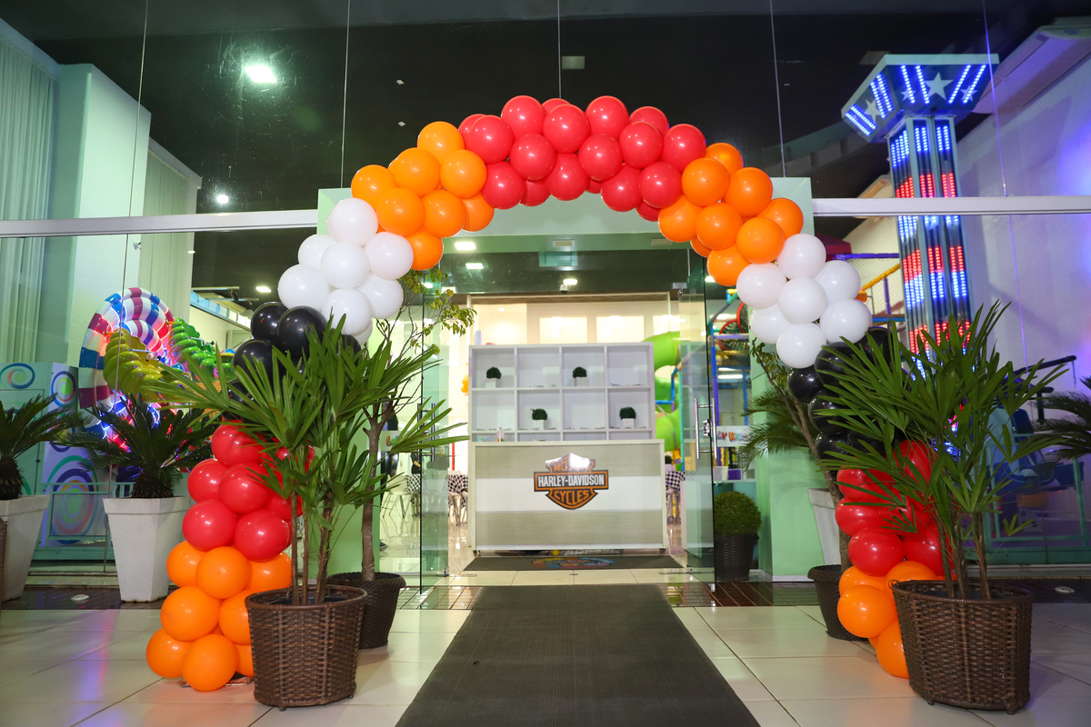 festa de aniversário buffet lolly kids decoração copa moto fotografia curitiba