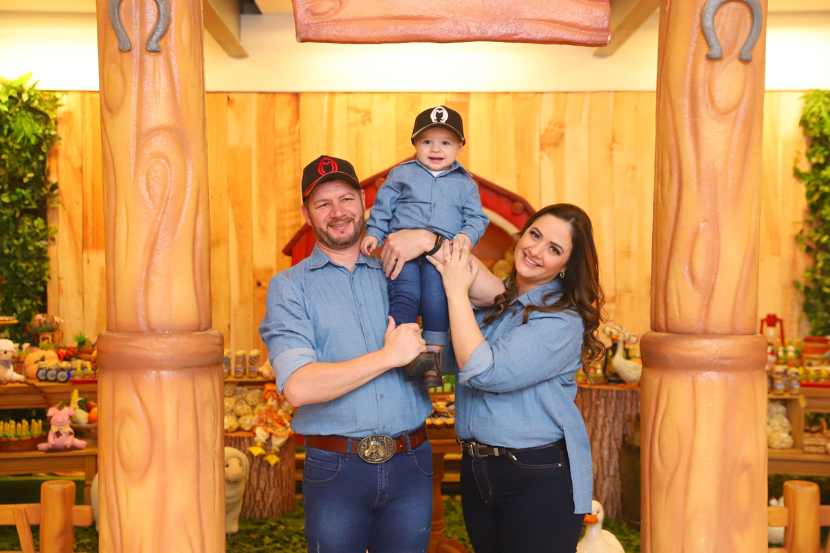 fotografia festa infantil decoração fazendinha aniversário curitiba menino 1 ano buffet 4 kids