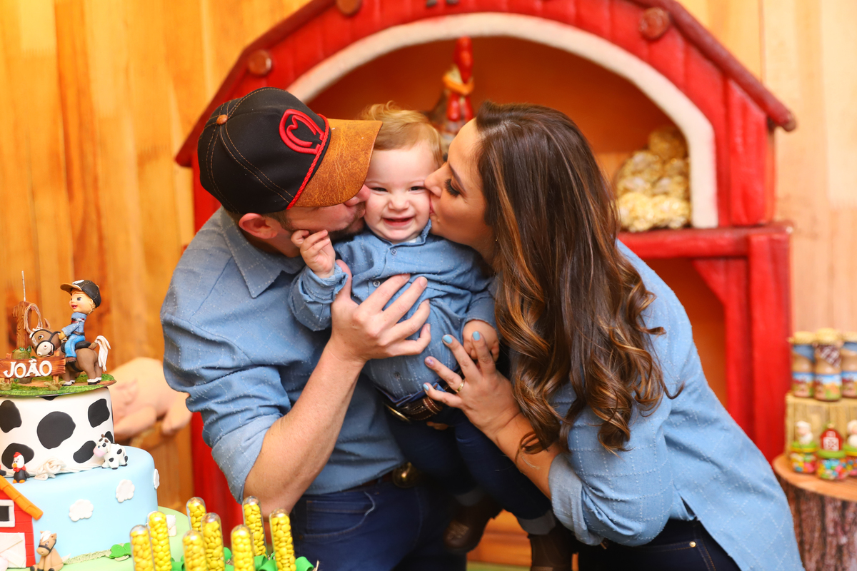 fotografia festa infantil decoração fazendinha aniversário curitiba menino 1 ano buffet 4 kids