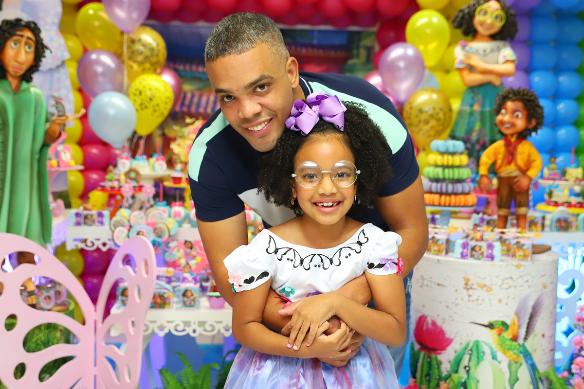 Festa Infantil no tema Encantados em Buffet Infantil em Curitiba Fotografia Decoração Aniversário Menina