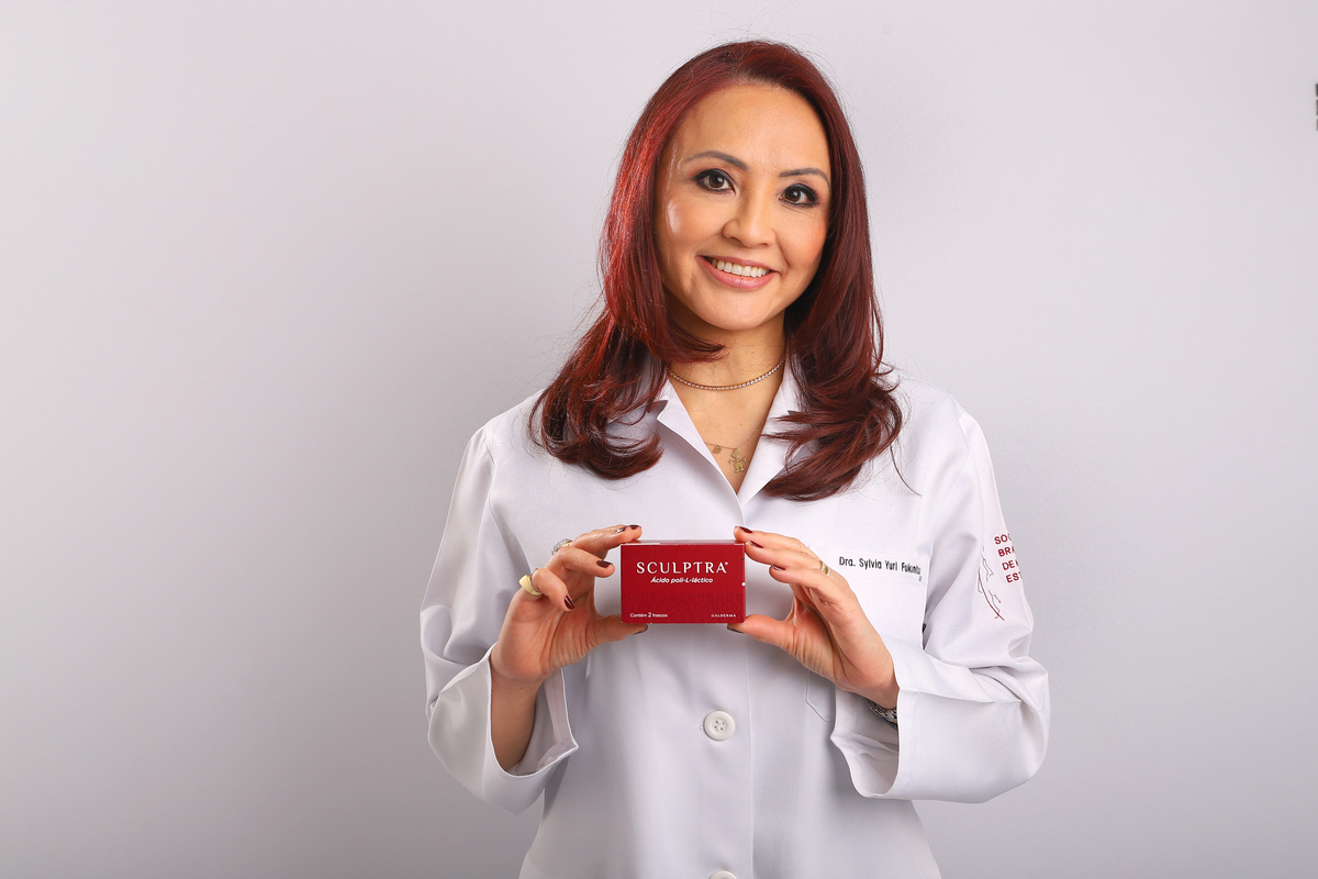 fotografia profissional de médica em Curitiba

