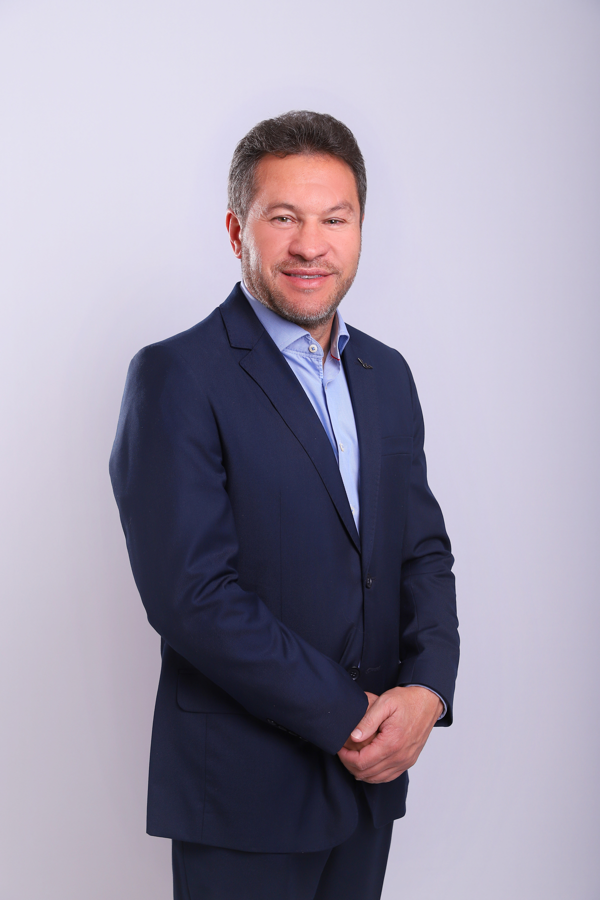 Retrato de candidato político, imagem para outdoor e material impresso de campanha