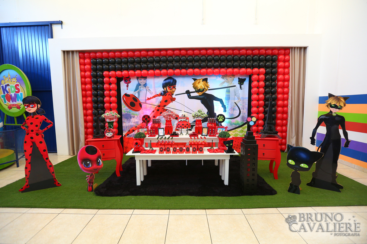 festa infantil curitiba buffet kids town decoração ladybug
