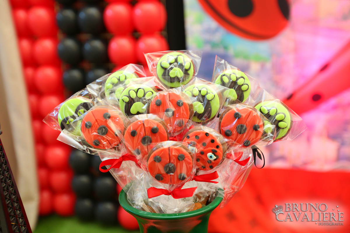 fotografia festa buffet infantil kids town em curitiba mesa de doces 