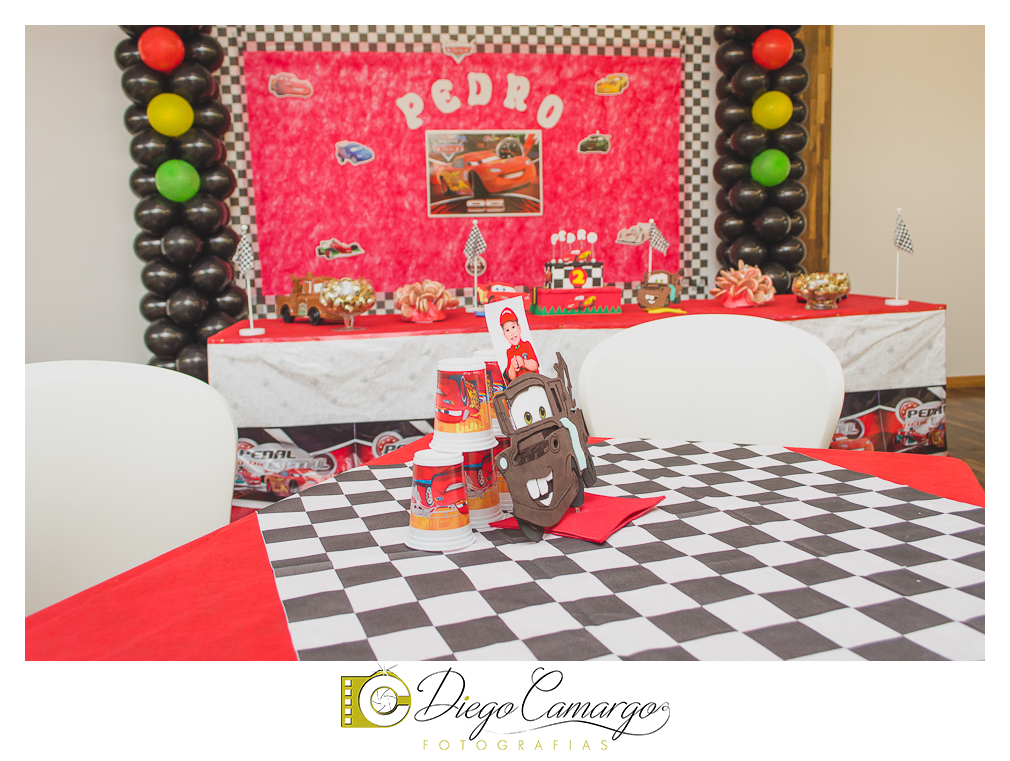 Esta é uma pequena amostra do que foi a comemoração do aniversário do Pedro.