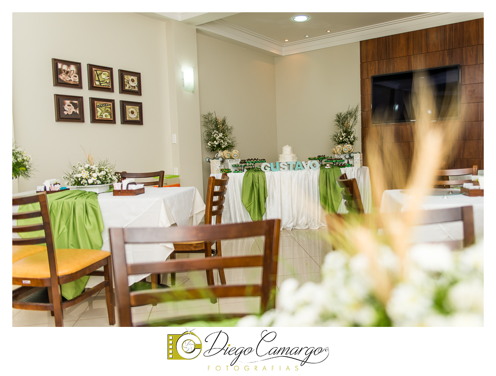 Esta foi a comemoração da crisma do Gustavo no Café do Hotel Kindermann.