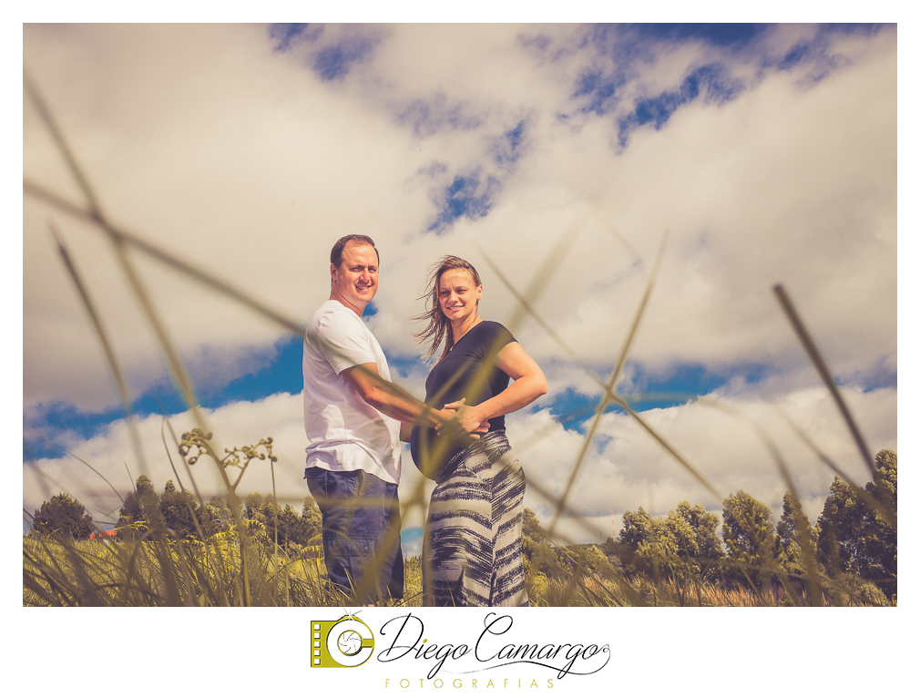 Este foi o ensaio da Janaína, Júnior e do Leo ainda na barriga da mamãe. Confira um pouco do que rolou neste ensaio com uma participação especial.