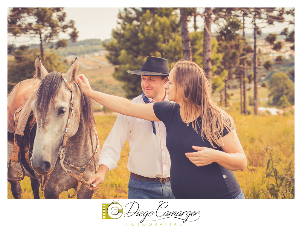 Este foi o ensaio da Janaína, Júnior e do Leo ainda na barriga da mamãe. Confira um pouco do que rolou neste ensaio com uma participação especial.