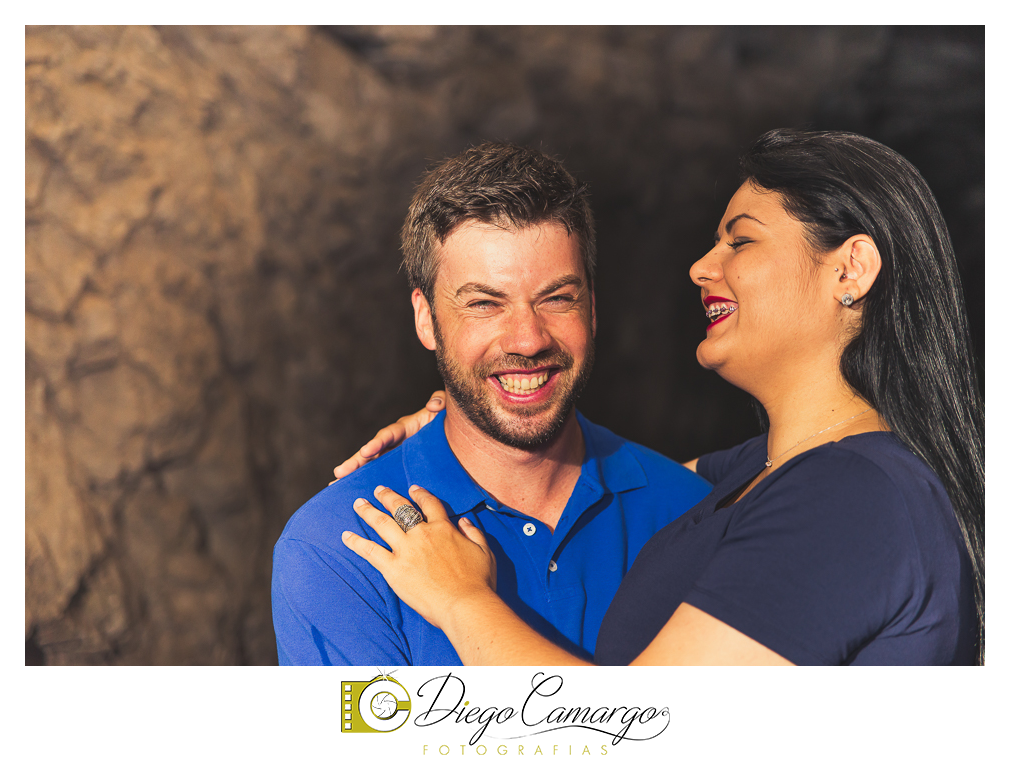 Pré-Wedding da Gisele e Paulo realizado nas cidades de Tangará e Pinheiro Preto. Além da simpatia deste casal, pudemos contemplar este belo visual. Confira um pouco deste ensaio.