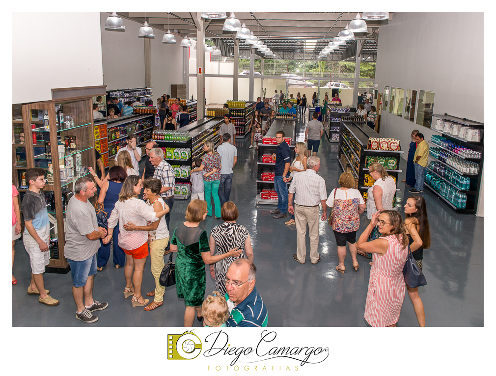 Inauguração da nova loja da Distribuidora Toni Bebidas em Caçador