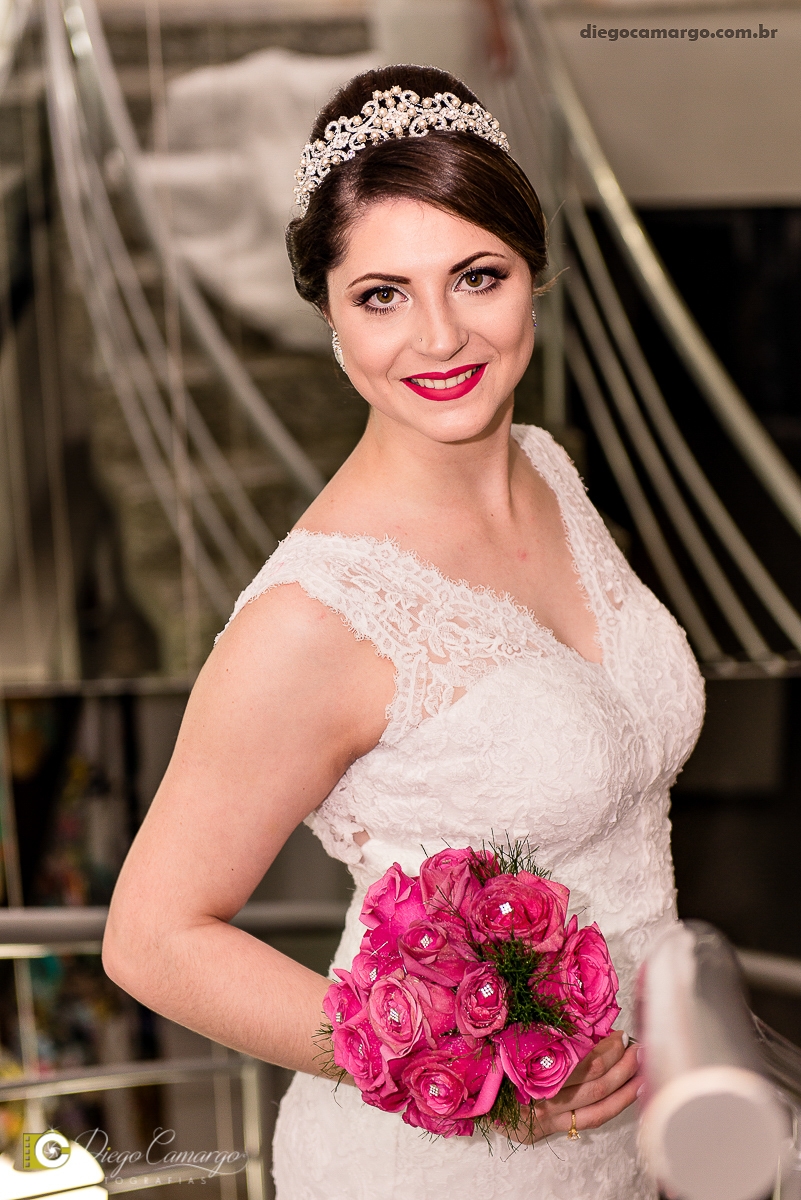 casamento, cacador, videira, fraiburgo, noiva, noivo, maquiagem, vestido, terno, catedral, bolo casamento, luagel, madrinhas, buque, 