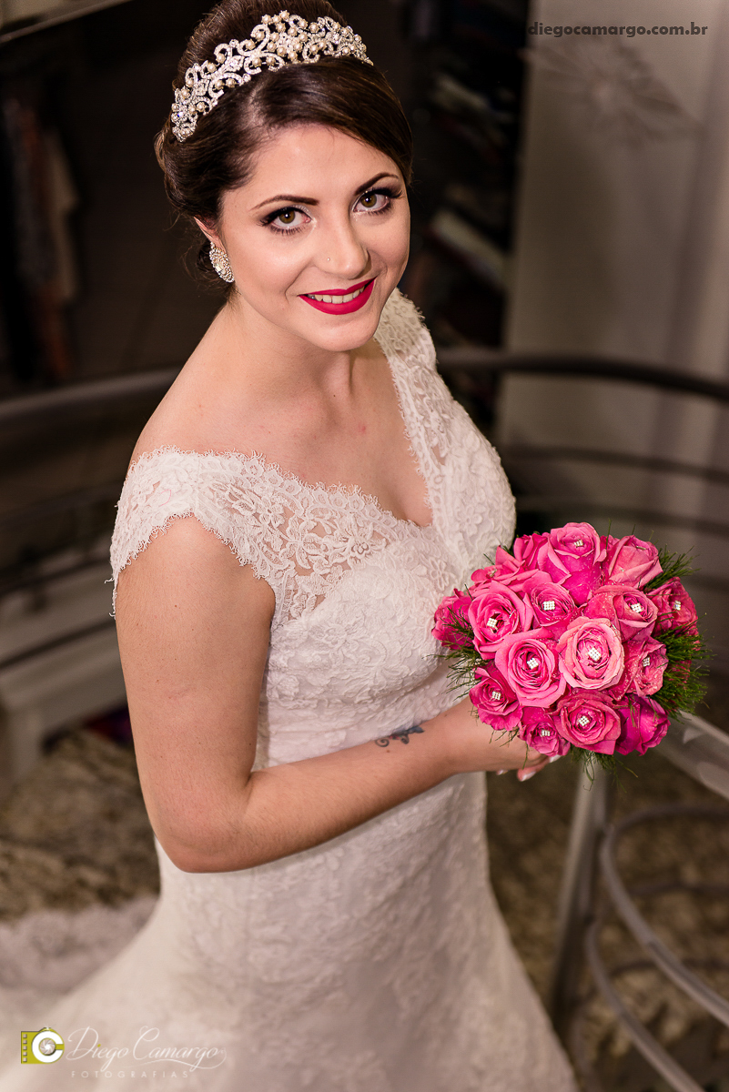 casamento, cacador, videira, fraiburgo, noiva, noivo, maquiagem, vestido, terno, catedral, bolo casamento, luagel, madrinhas, buque, 