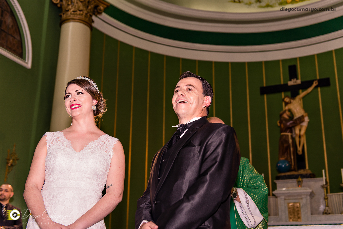 casamento, cacador, videira, fraiburgo, noiva, noivo, maquiagem, vestido, terno, catedral, bolo casamento, luagel, madrinhas, buque, 