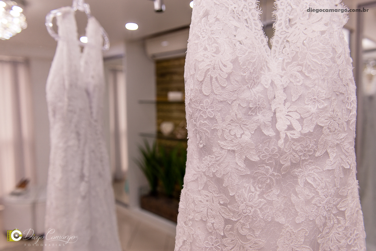 casamento, cacador, videira, fraiburgo, noiva, noivo, maquiagem, vestido, terno, catedral, bolo casamento, luagel, madrinhas, buque, 