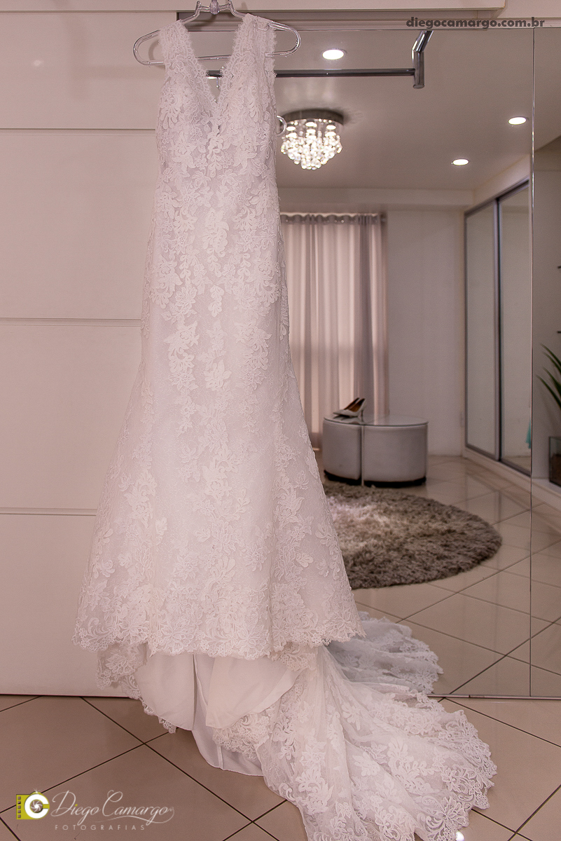 casamento, cacador, videira, fraiburgo, noiva, noivo, maquiagem, vestido, terno, catedral, bolo casamento, luagel, madrinhas, buque, 