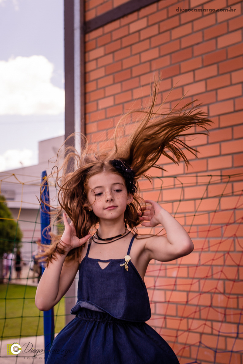 aniversario, maria clara, 4 anos, espuleto, cacador, decoração, festa, infantil, flores, led, doces, bolo, enfeites, brigadeiro, salgadinho, comida, maquiagem, pintura, fotografo, fotografia, fotografo em cacador, familia, amigos, brincadeira, diversão