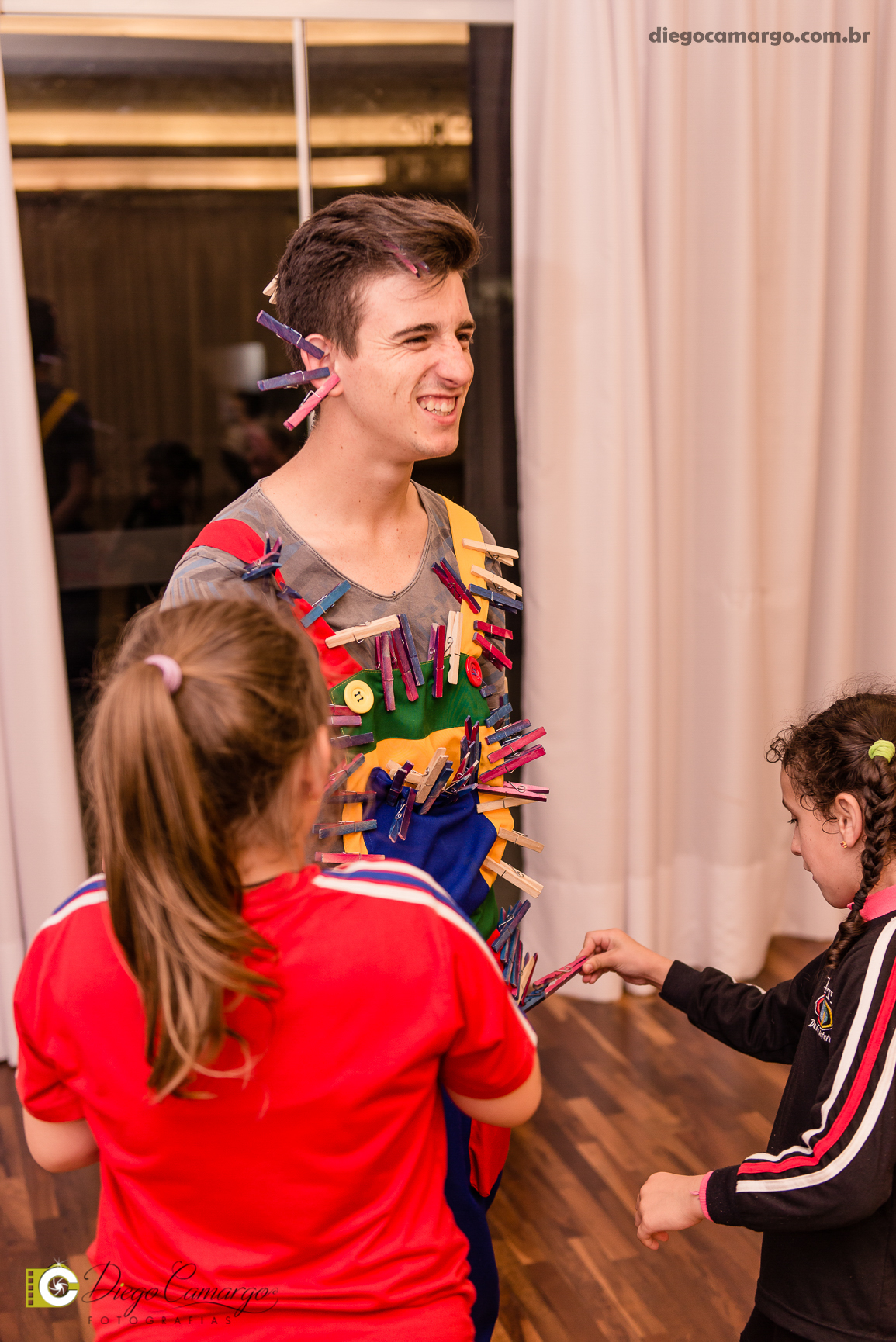 aniversario, espuleto, cacador, dinossauro, jurassic park, bolo, presente, docinho, salgado, brincadeira, ferias