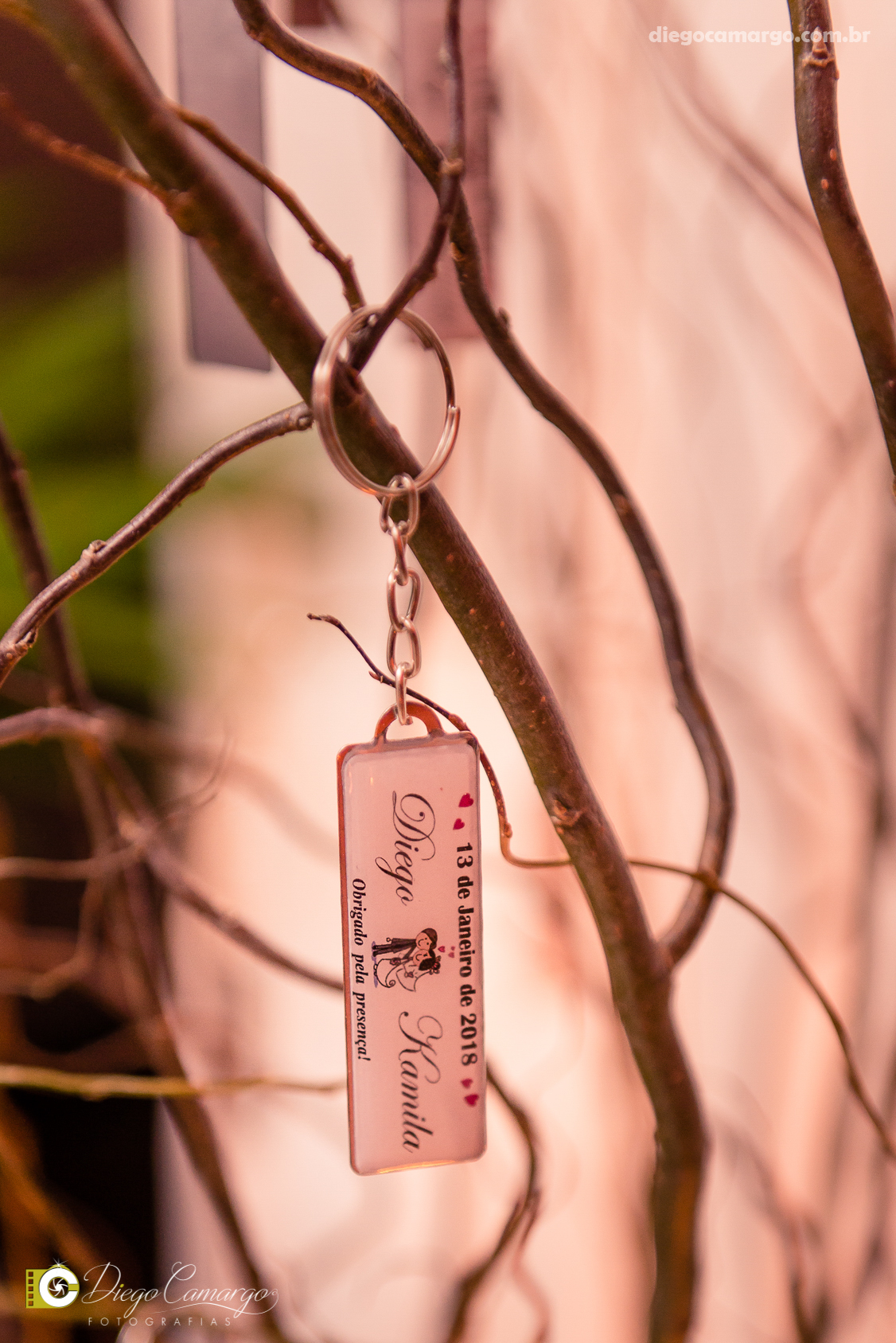 casamento, noivo, pai do noivo, terno, sapato, cinto, vestido, noiva, mae da noiva, brinco, anel, cabelo, maquiagem, salão de beleza, cabeleireiro, flor, buque, rosa, madrinha, ensaio, festa, fotografo, fotografia, caçador, igreja, catedral sao francisco