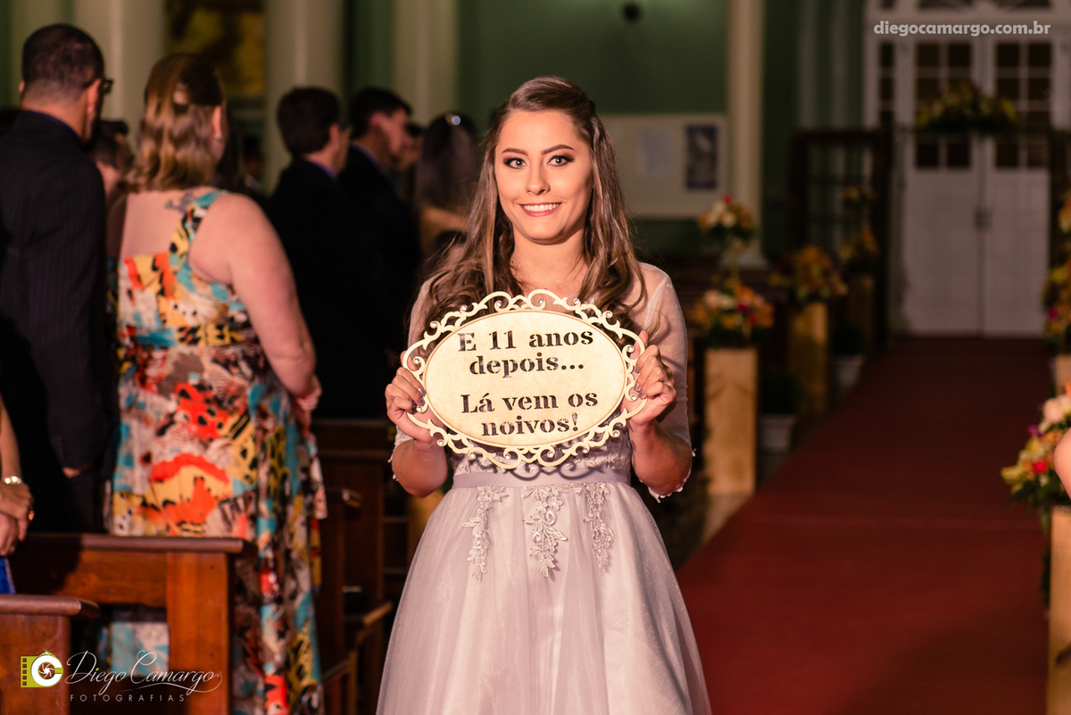 casamento, noivo, pai do noivo, terno, sapato, cinto, vestido, noiva, mae da noiva, brinco, anel, cabelo, maquiagem, salão de beleza, cabeleireiro, flor, buque, rosa, madrinha, ensaio, festa, fotografo, fotografia, caçador, igreja, catedral sao francisco