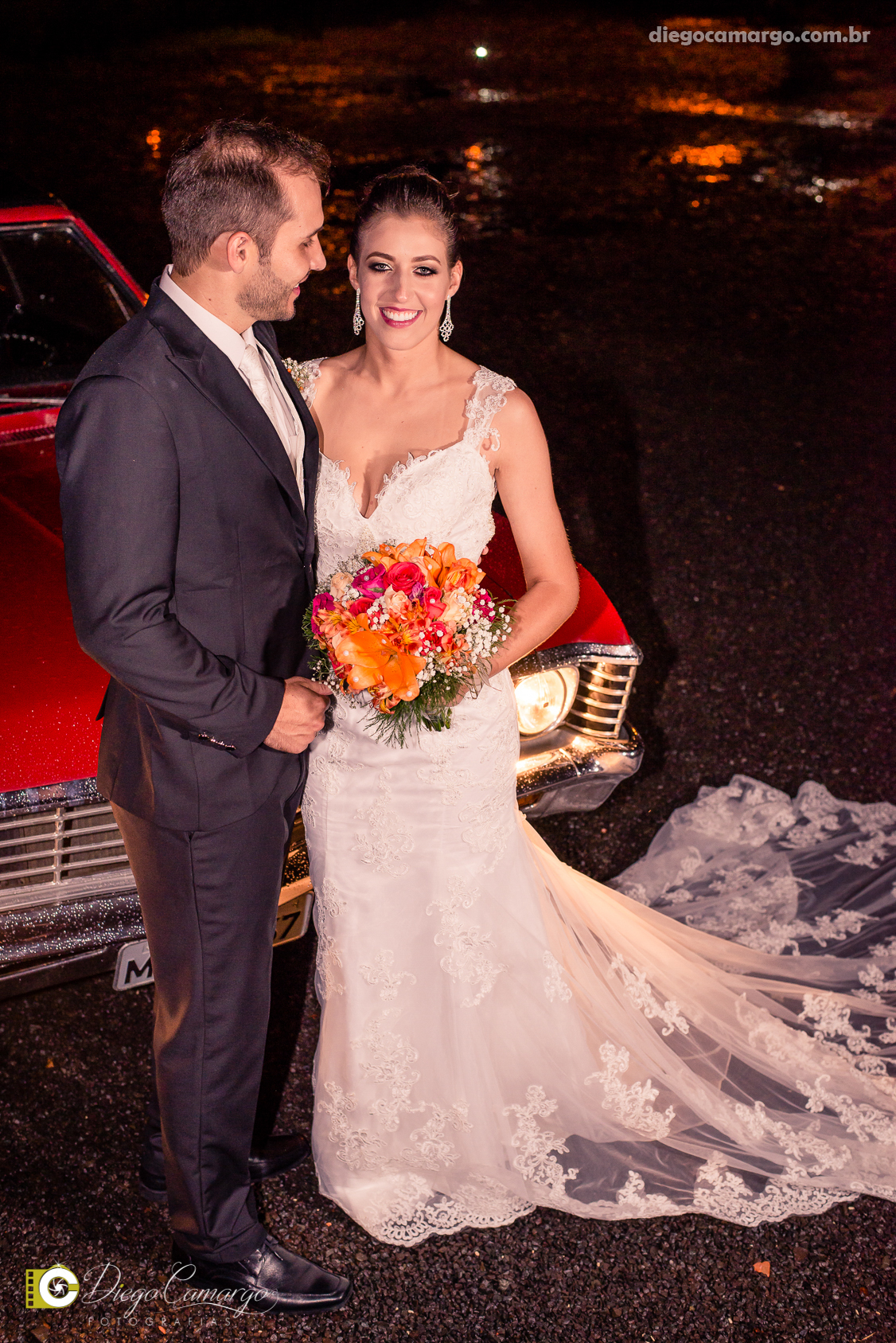 casamento, noivo, pai do noivo, terno, sapato, cinto, vestido, noiva, mae da noiva, brinco, anel, cabelo, maquiagem, salão de beleza, cabeleireiro, flor, buque, rosa, madrinha, ensaio, festa, fotografo, fotografia, caçador, igreja, catedral sao francisco