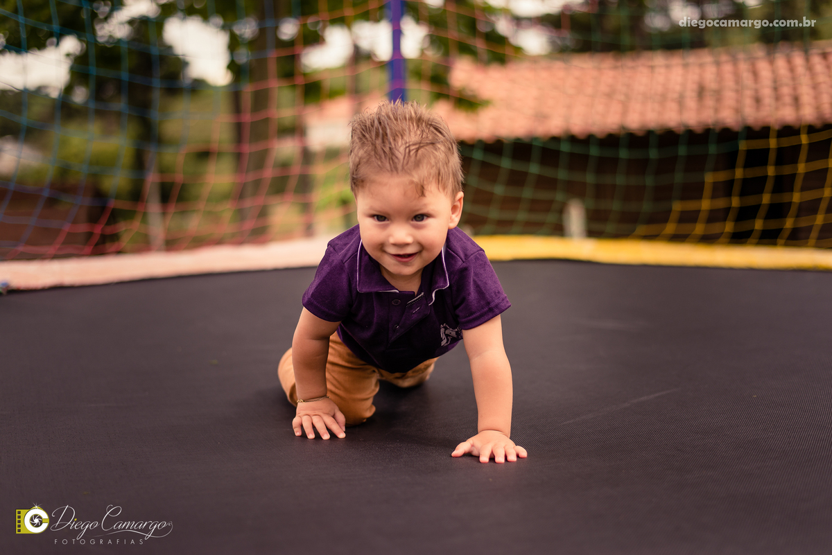 aniversario, quiosque scolaro, cacador, pica pau, linha cara, bolo, presente, docinho, salgado, brincadeira, ferias, festa, criança, pula pula, brigadeiro, decoração, escorrega, mágico