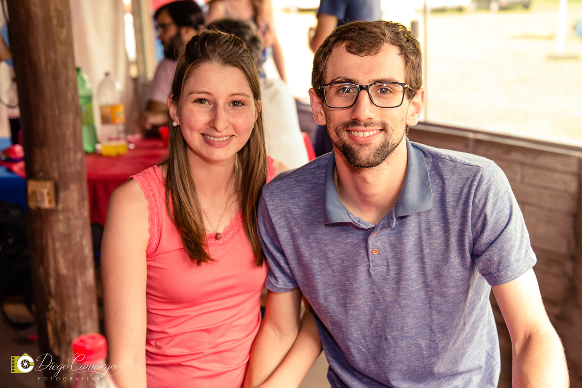 aniversario, quiosque scolaro, cacador, pica pau, linha cara, bolo, presente, docinho, salgado, brincadeira, ferias, festa, criança, pula pula, brigadeiro, decoração, escorrega, mágico