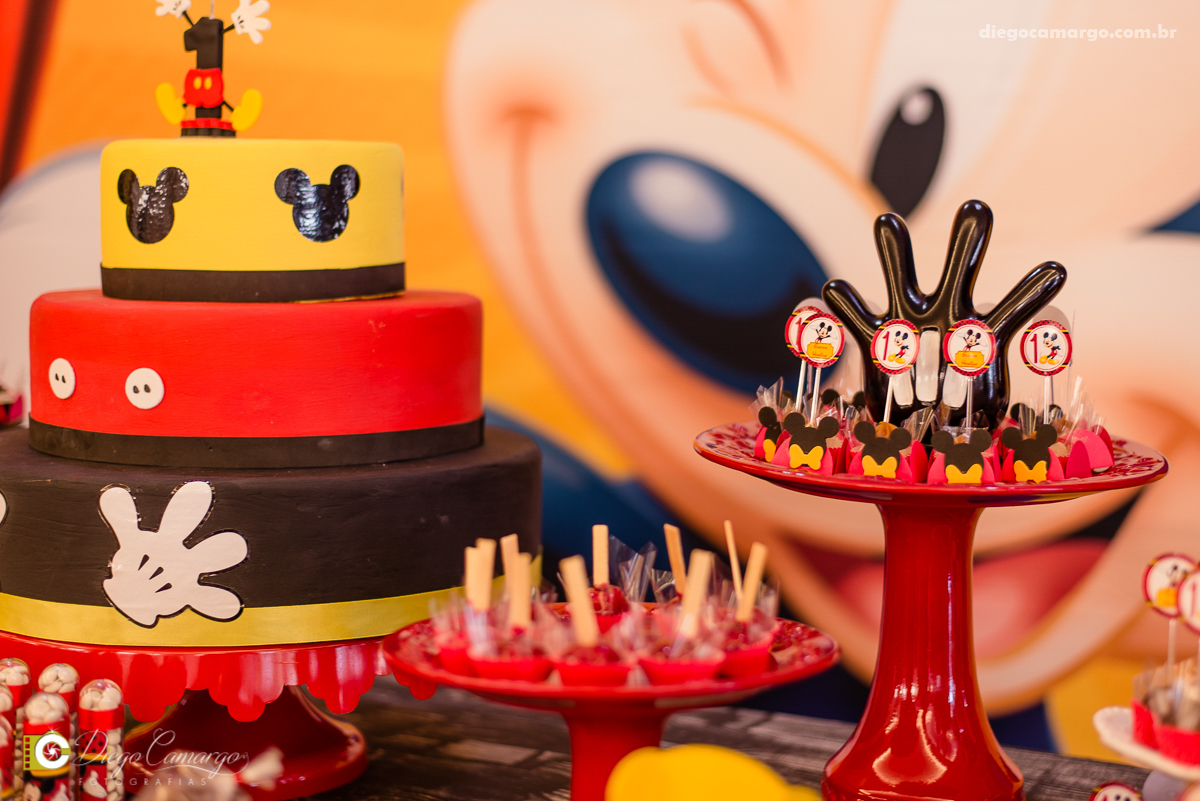 aniversario, festa infantil, bebe, 1 ano, brincadeira, doce, salgadinho, bolo, decoração, brinquedo, espuleto, juce decoracao, familia