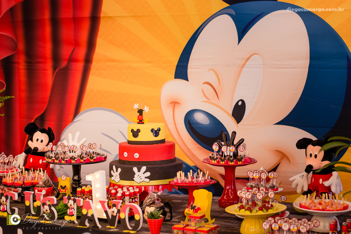 aniversario, festa infantil, bebe, 1 ano, brincadeira, doce, salgadinho, bolo, decoração, brinquedo, espuleto, juce decoracao, familia