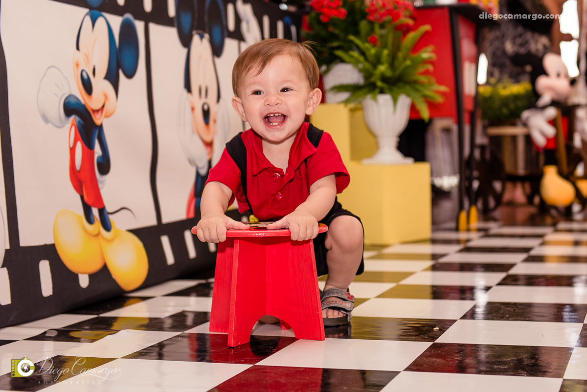 aniversario, festa infantil, bebe, 1 ano, brincadeira, doce, salgadinho, bolo, decoração, brinquedo, espuleto, juce decoracao, familia