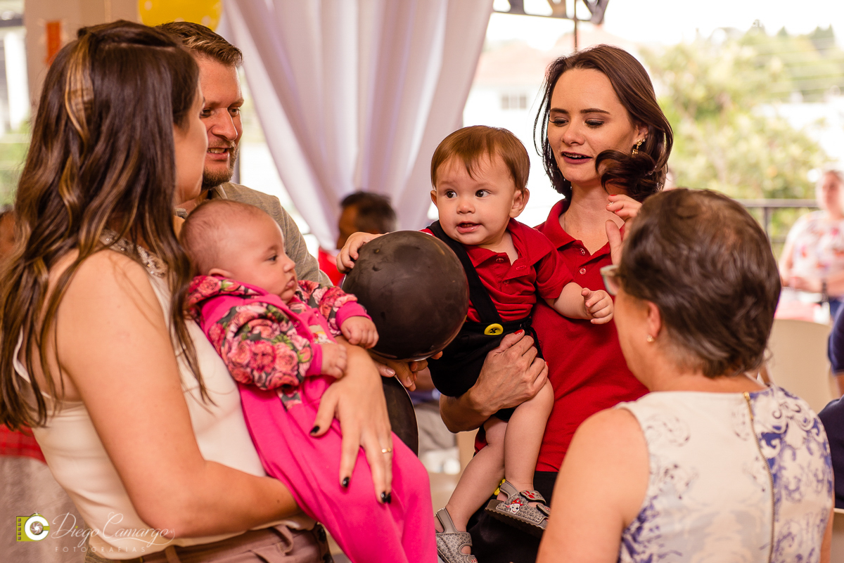 aniversario, festa infantil, bebe, 1 ano, brincadeira, doce, salgadinho, bolo, decoração, brinquedo, espuleto, juce decoracao, familia