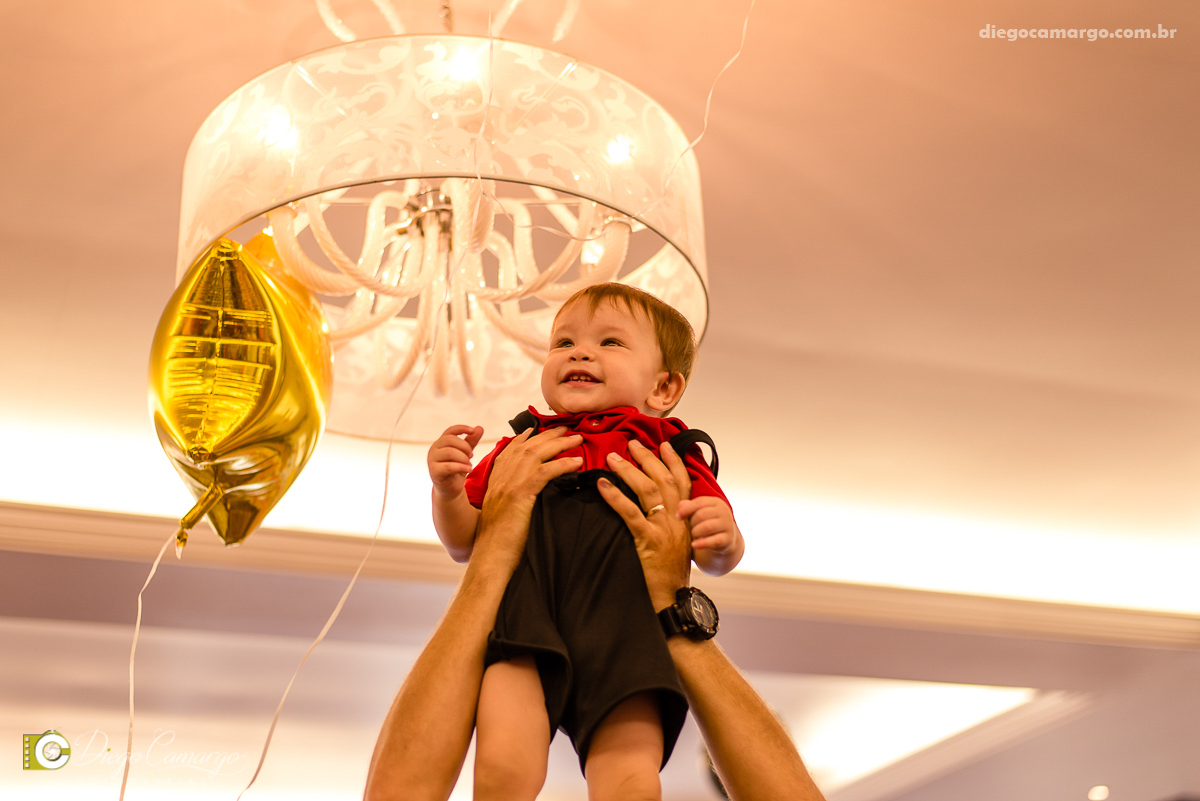 aniversario, festa infantil, bebe, 1 ano, brincadeira, doce, salgadinho, bolo, decoração, brinquedo, espuleto, juce decoracao, familia