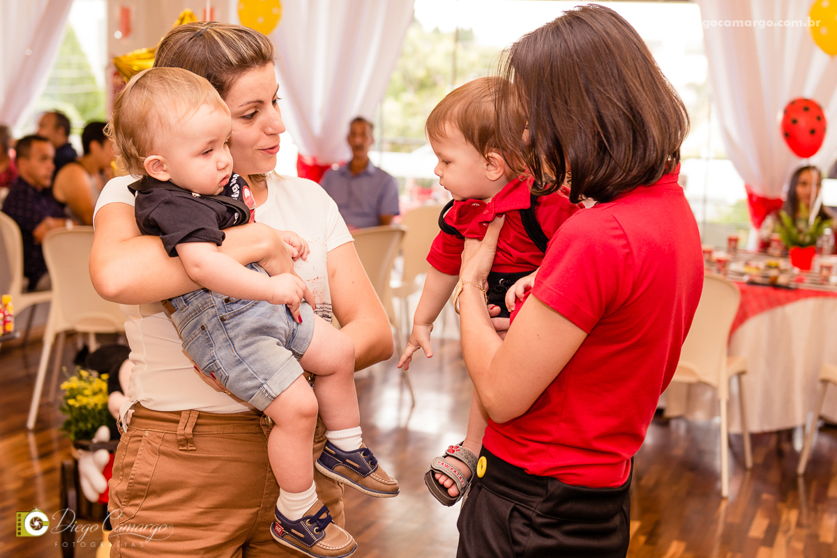 aniversario, festa infantil, bebe, 1 ano, brincadeira, doce, salgadinho, bolo, decoração, brinquedo, espuleto, juce decoracao, familia