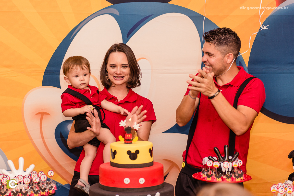 aniversario, festa infantil, bebe, 1 ano, brincadeira, doce, salgadinho, bolo, decoração, brinquedo, espuleto, juce decoracao, familia