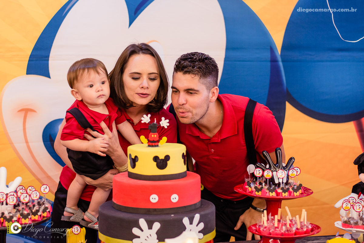 aniversario, festa infantil, bebe, 1 ano, brincadeira, doce, salgadinho, bolo, decoração, brinquedo, espuleto, juce decoracao, familia