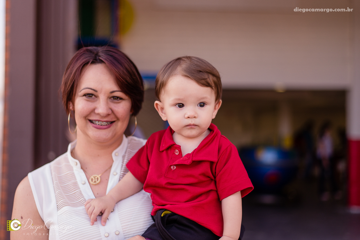 aniversario, festa infantil, bebe, 1 ano, brincadeira, doce, salgadinho, bolo, decoração, brinquedo, espuleto, juce decoracao, familia