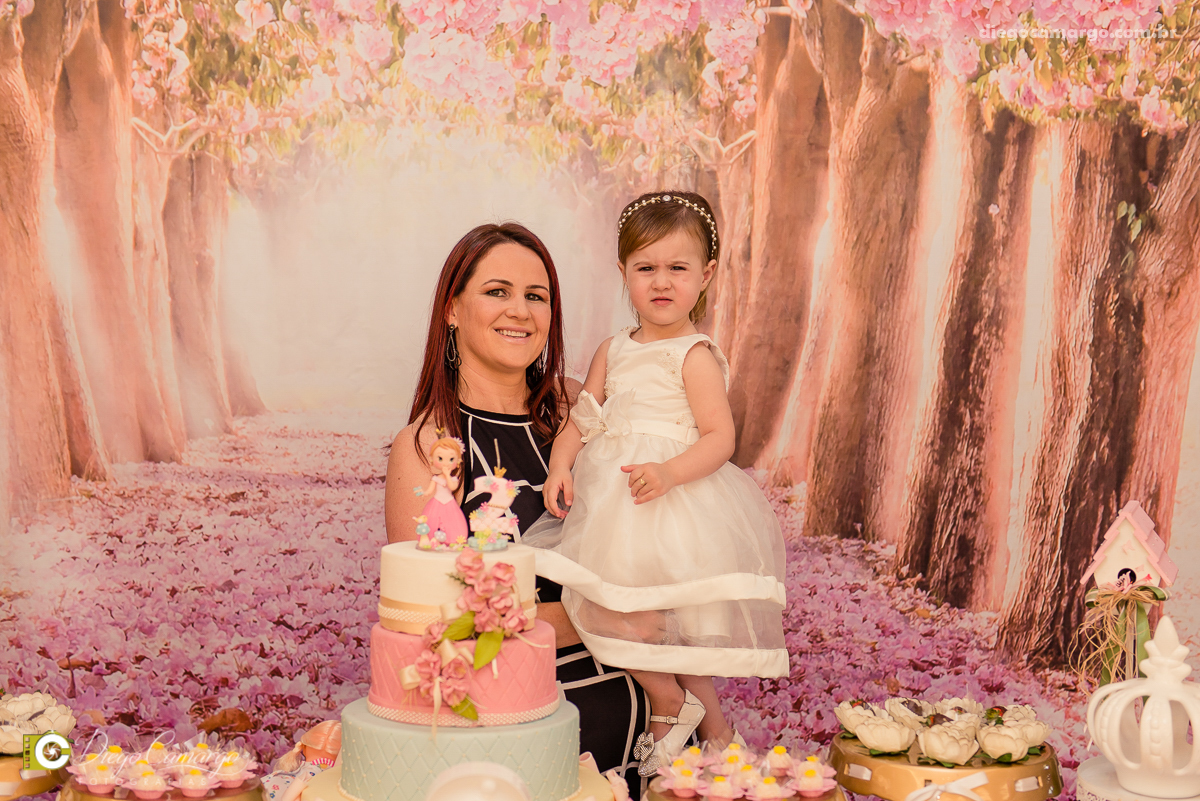 aniversario, espuleto, caçador, bianca, 2 anos, infantil, decoração, bolo, doces, salgados, festa, brincadeira.