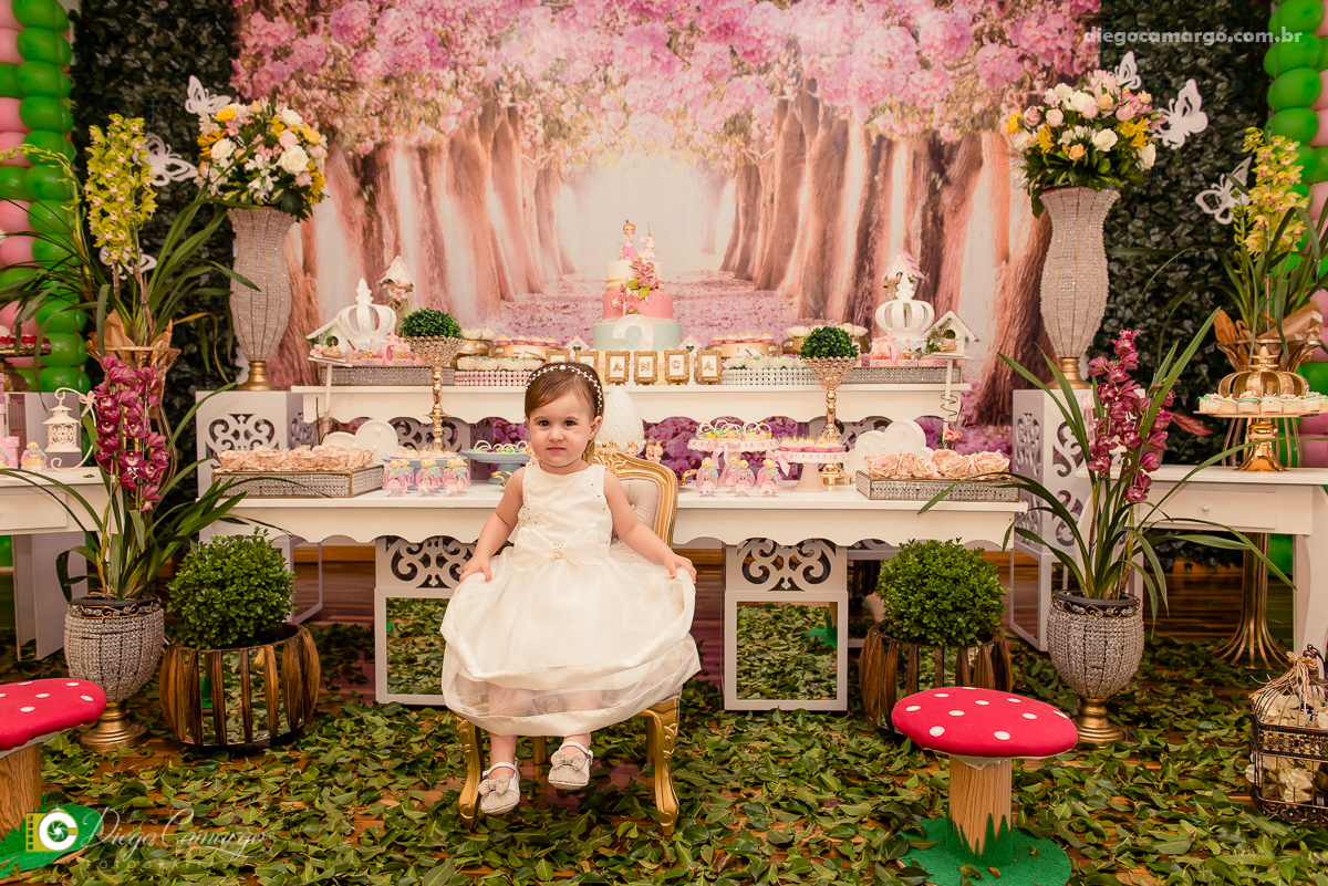 aniversario, espuleto, caçador, bianca, 2 anos, infantil, decoração, bolo, doces, salgados, festa, brincadeira.