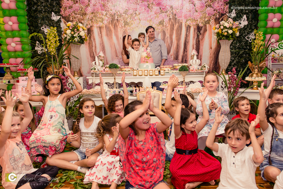 aniversario, espuleto, caçador, bianca, 2 anos, infantil, decoração, bolo, doces, salgados, festa, brincadeira.