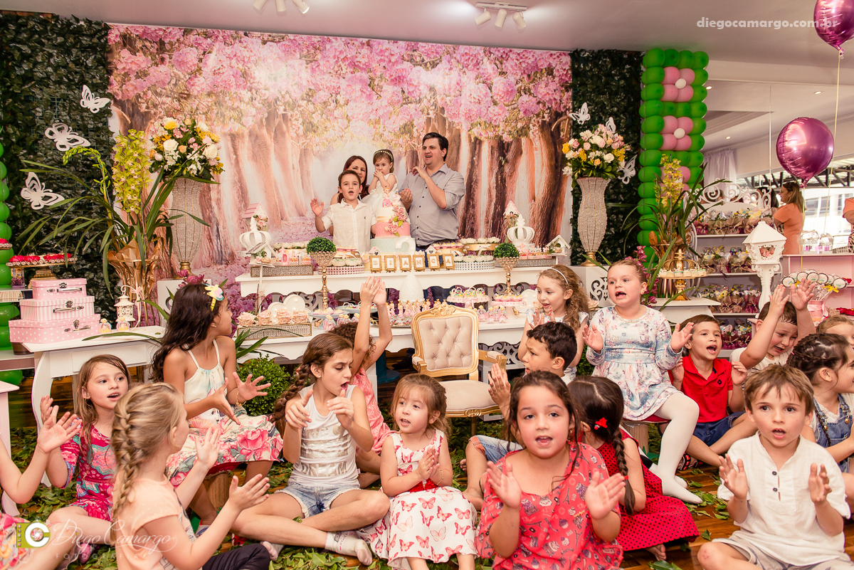 aniversario, espuleto, caçador, bianca, 2 anos, infantil, decoração, bolo, doces, salgados, festa, brincadeira.