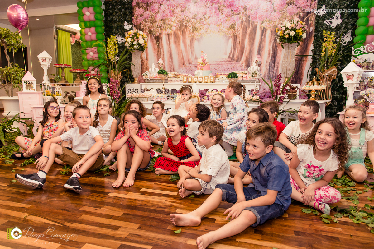 aniversario, espuleto, caçador, bianca, 2 anos, infantil, decoração, bolo, doces, salgados, festa, brincadeira.